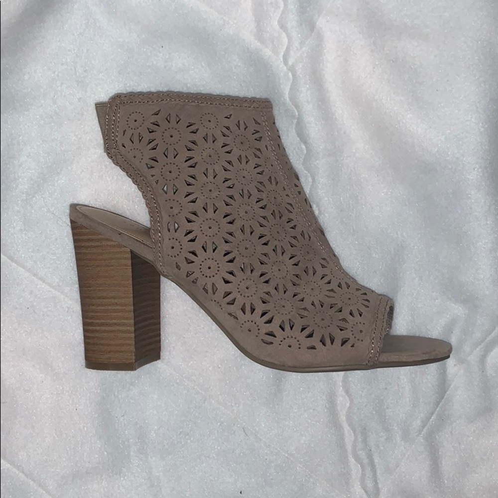 Size 10 Lauren Conrad heels